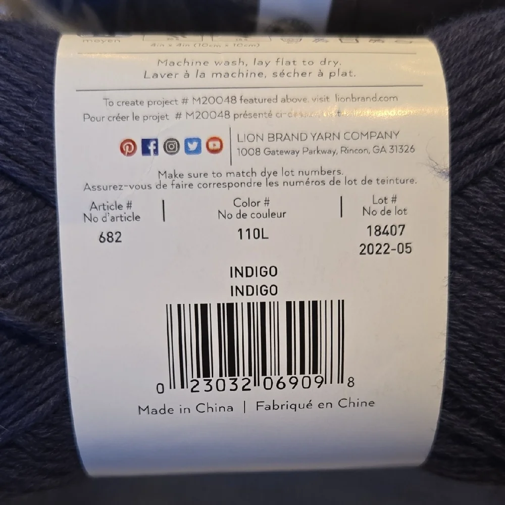Lion Brand Touch Of LinenYarn Bundle - Picture 3 of 7